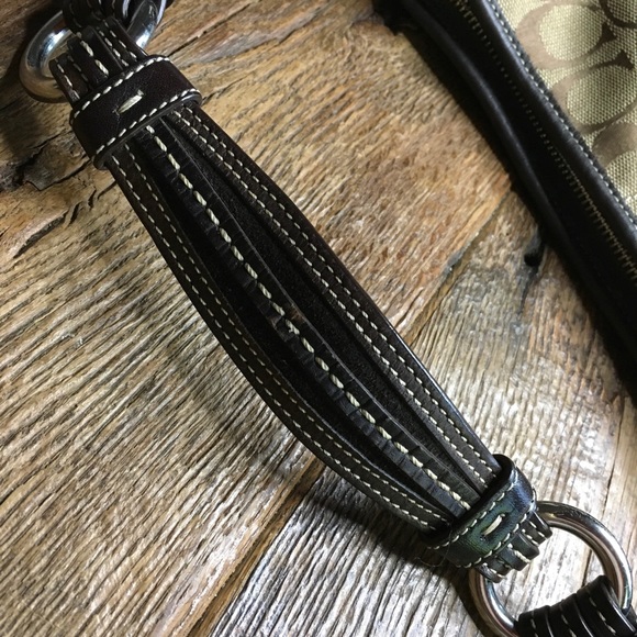 Coach Shoulder Bag - Picture 11 of 16